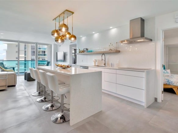 4001 S Ocean Dr # 14H, Hollywood FL 33019 — #A11394656