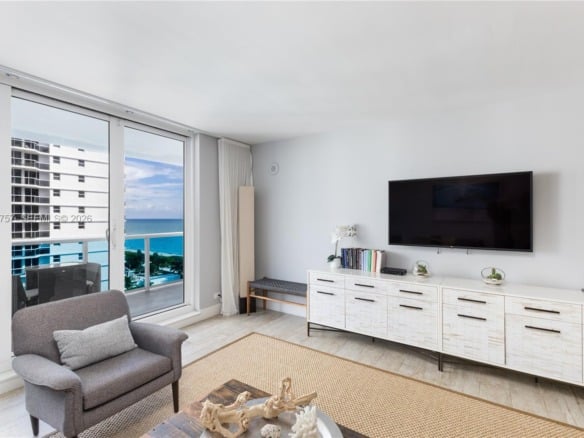 102 24th St # 1013, Miami Beach FL 33139 — #A11429757