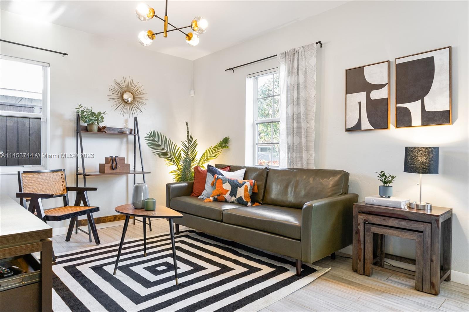6dd28e9b-2691 201 NE 16th Ct, Fort Lauderdale FL 33305 — #A11453744