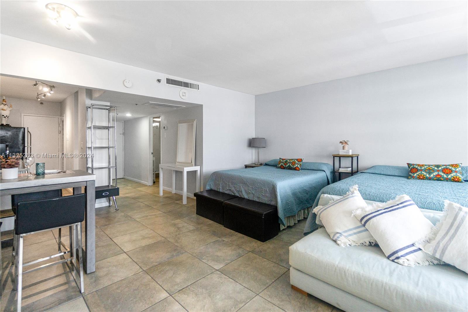 100 Lincoln Rd # 320, Miami Beach FL 33139 — #A11325263