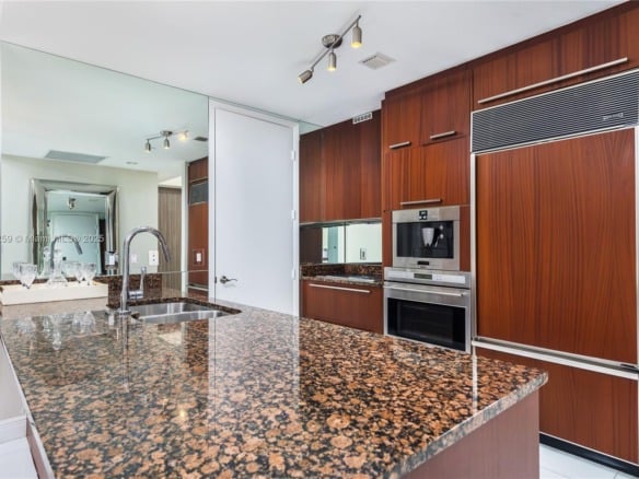 15811 Collins Ave # 1702, Sunny Isles Beach FL 33160 — #A11484259