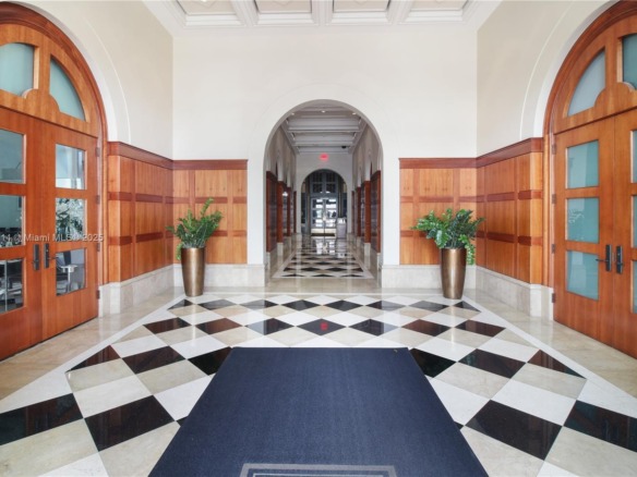 2525 Ponce De Leon Blvd # 300, Coral Gables FL 33134 — #A11814814