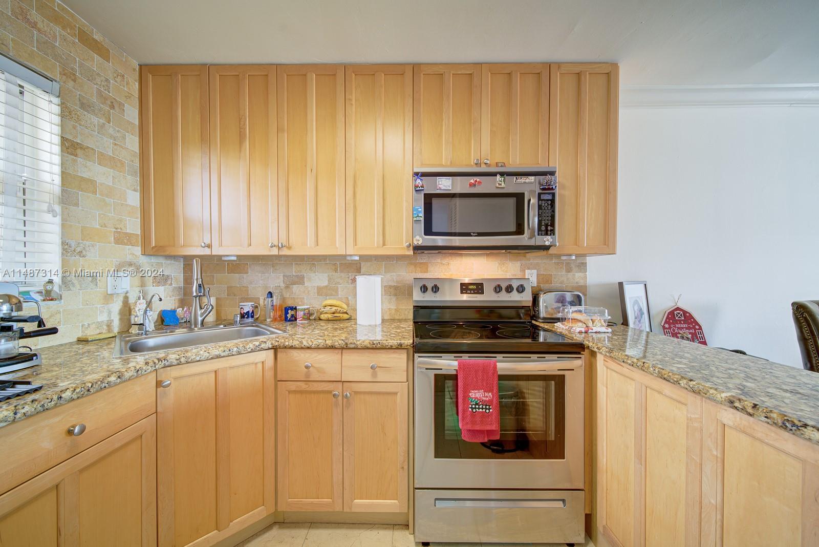 6dd28e9b-2741 Listing #A11487314