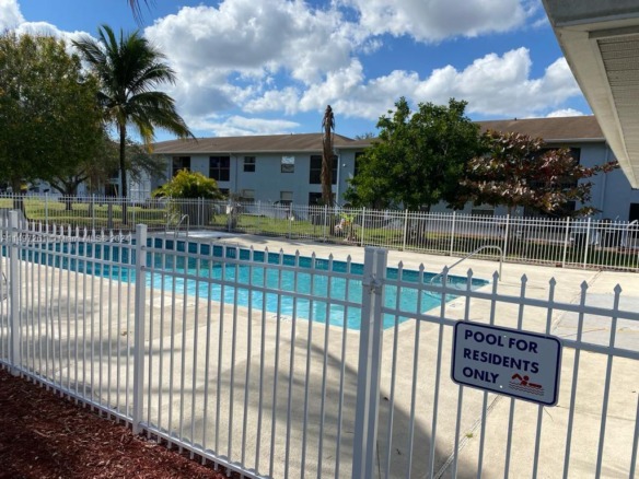 617 Ixoria Ave # 29, Fort Pierce FL 34982 — #A11497261