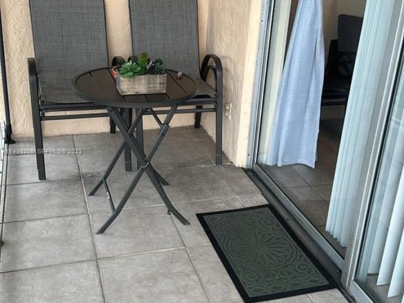 480 Executive Center Dr # 4L, West Palm Beach FL 33401 — #A11498206