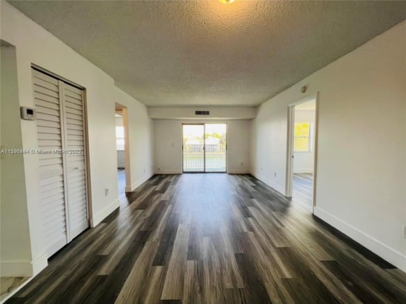 8260 SW 210th St # 220, Cutler Bay FL 33189 — #A11501444