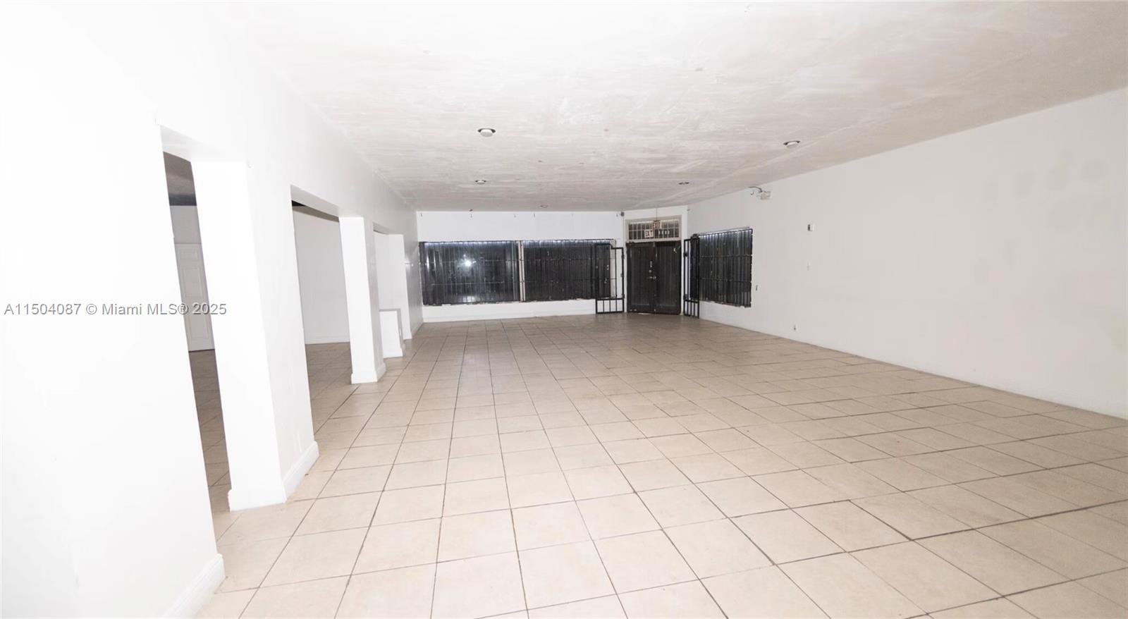 S 3045 W Broward Blvd, Fort Lauderdale FL 33312 — #A11504087