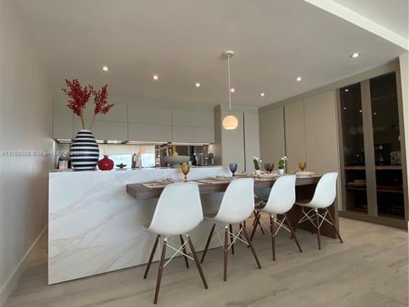 199 Ocean Lane Dr # 1112, Key Biscayne FL 33149 — #A11508506