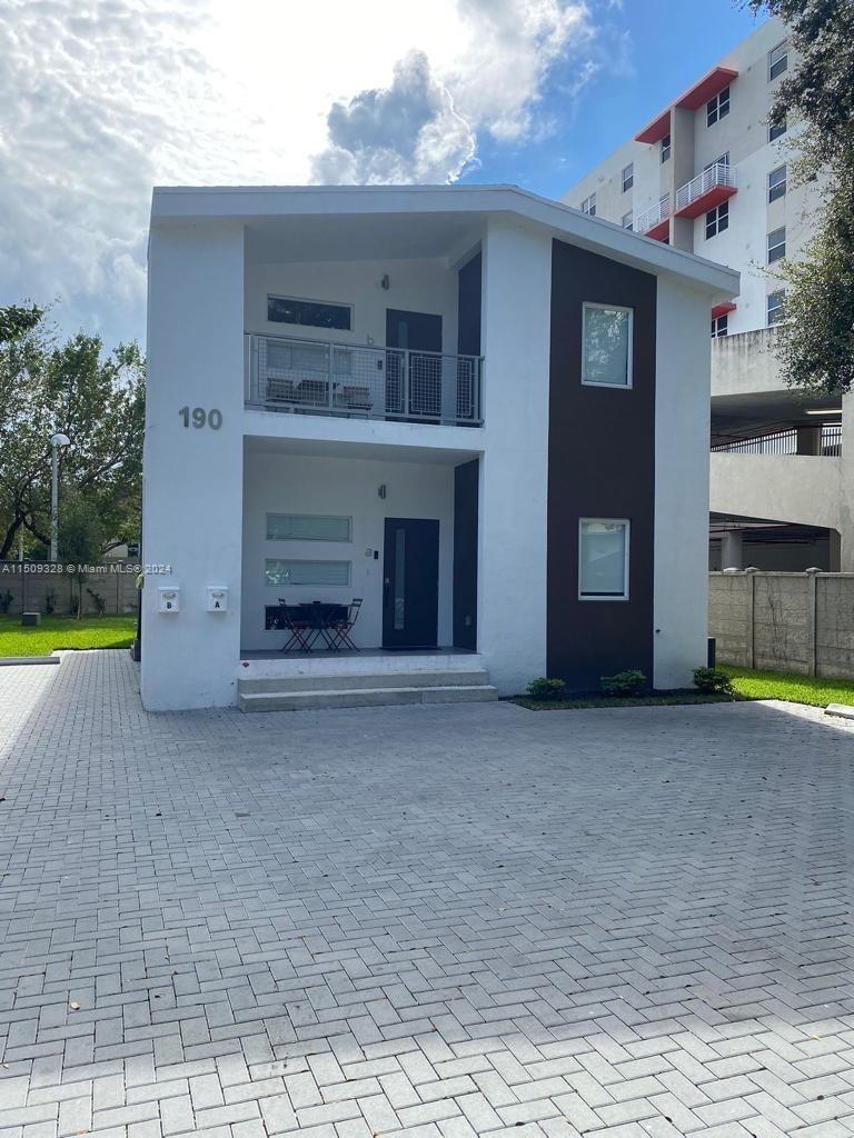 6dd28e9b-2796 190 NW 57th St, Miami FL 33127 — #A11509328
