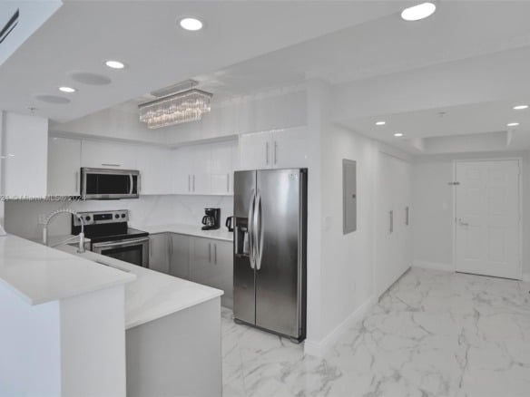 16699 Collins Ave # 2209, Sunny Isles Beach FL 33160 — #A11532621