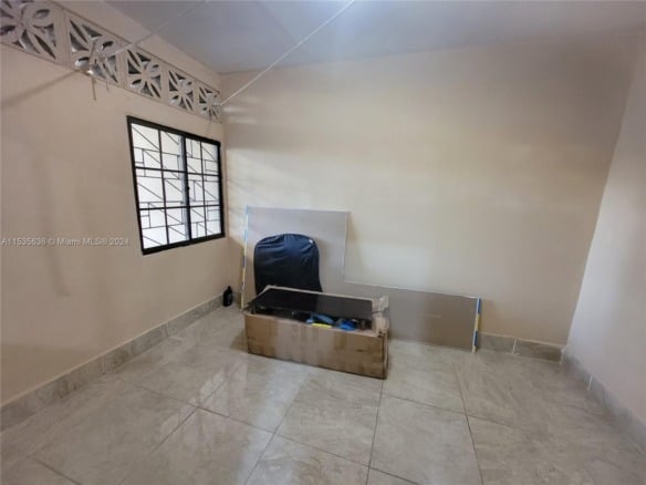 Listing #A11535636