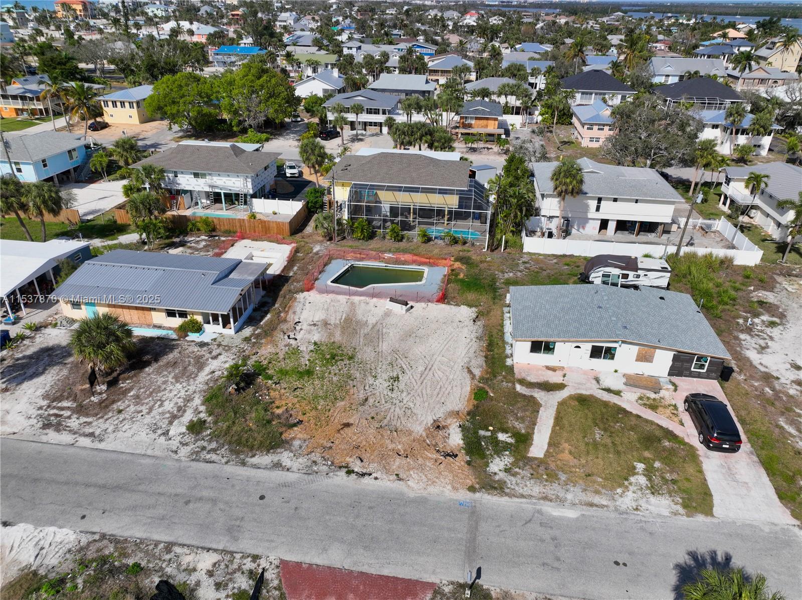 default 161 HIBISCUS DR, Fort Myers FL 33931 — #A11537870