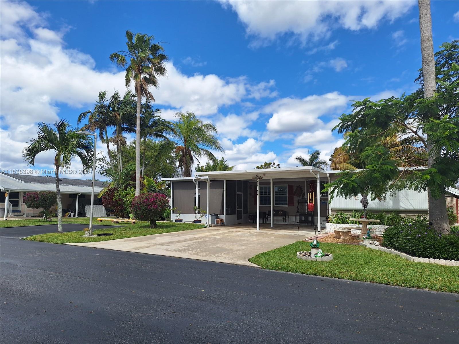 6dd28e9b-2884 35303 SW 180th Avenue Lots 381-382, Homestead FL 33034 — #A11538398