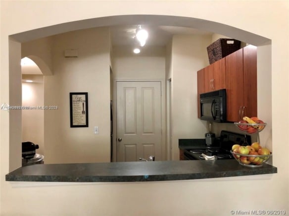 9172 Collins Ave # 13, Surfside FL 33154 — #A11540498