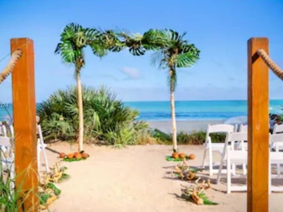 17315 Collins Ave # 1105, Sunny Isles Beach FL 33160 — #A11547504
