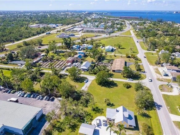 514 SOLANA LOOP, Punta Gorda FL 33950 — #A11551436