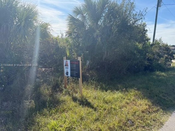 3207 53rd St W, Lehigh Acres FL 33971 — #A11830506