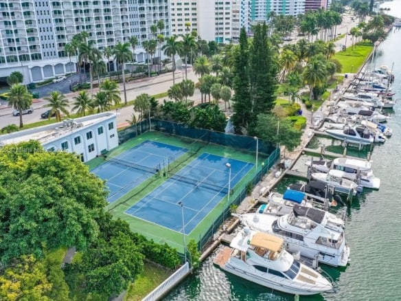 5401 Collins Ave # 209, Miami Beach FL 33140 — #A11559552