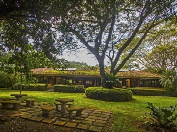 9 Santa Rita de OROTINA Casa de Campo Costa Rica., Al — #A11581990