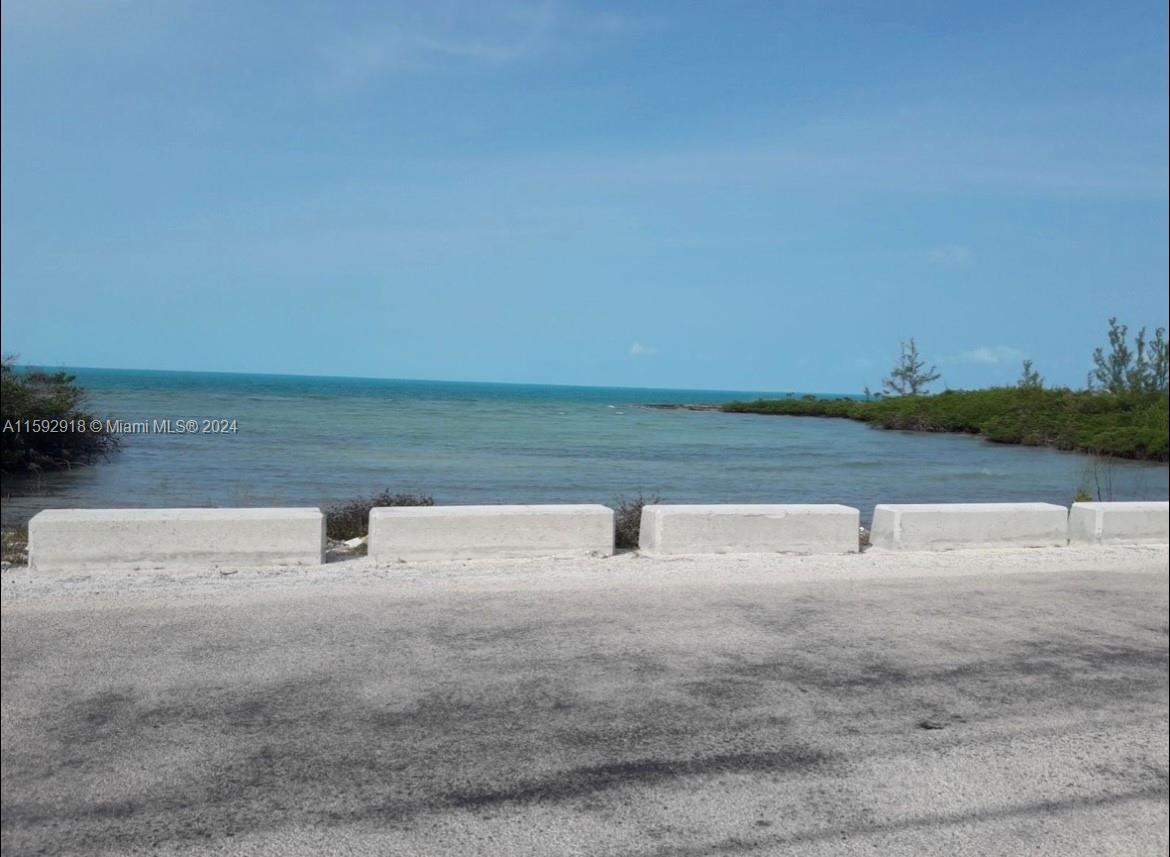 S DOCTORS CREEK JPOSIAH TANTAILS, LONG ISLAND BAHAMAS, NA — #A11592918