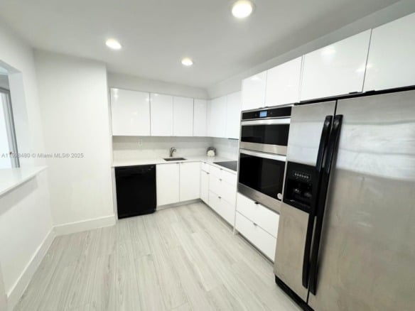 18151 NE 31st Ct # 1404, Aventura FL 33160 — #A11598480