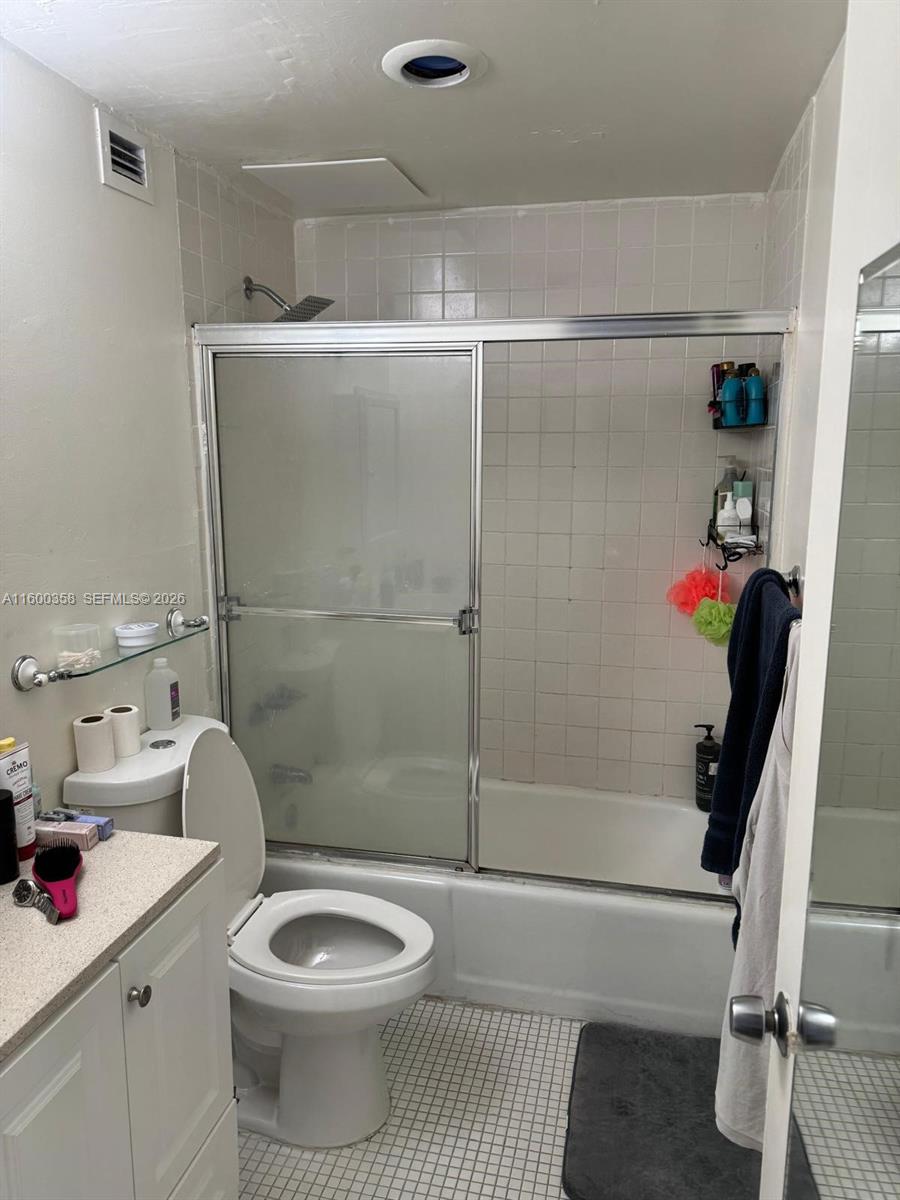 6dd28e9b-3124 400 Kings Point Dr # 527, Sunny Isles Beach FL 33160 — #A11600358