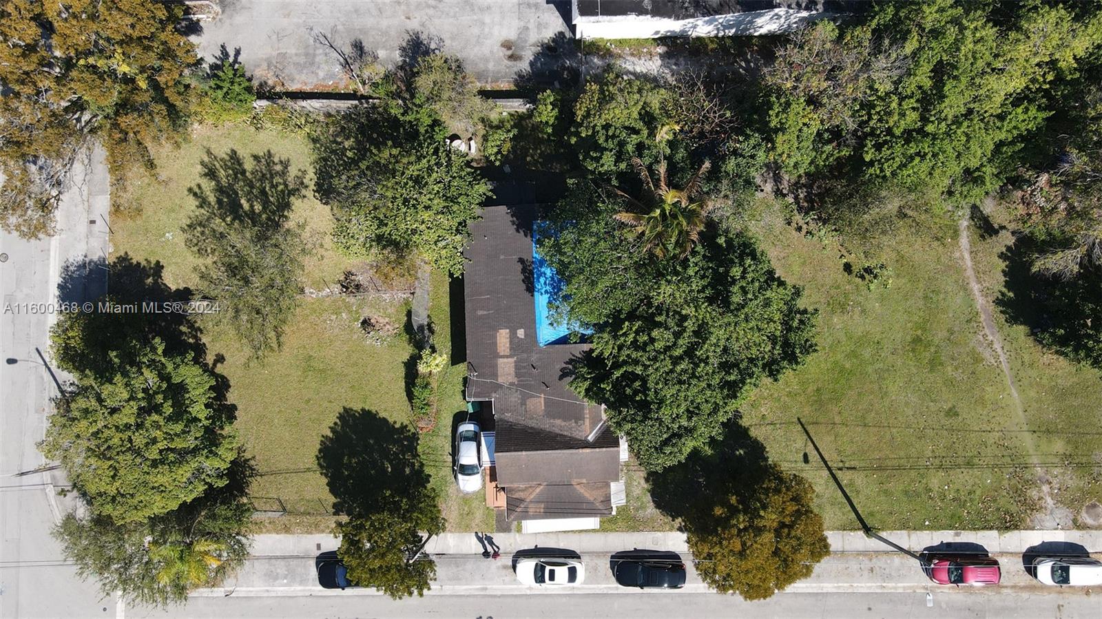 default 3373 Thomas Ave, Miami FL 33133 — #A11600468