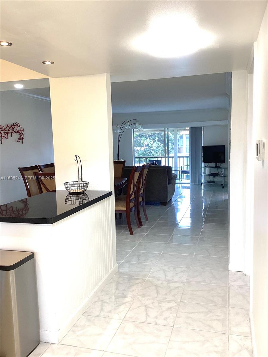 681 S Hollybrook Dr # 307, Pembroke Pines FL 33025 — #A11605241