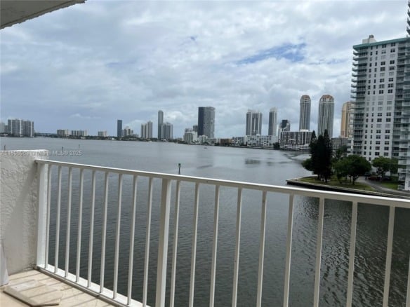 4000 NE 170th St # 604, North Miami Beach FL 33160 — #A11606063