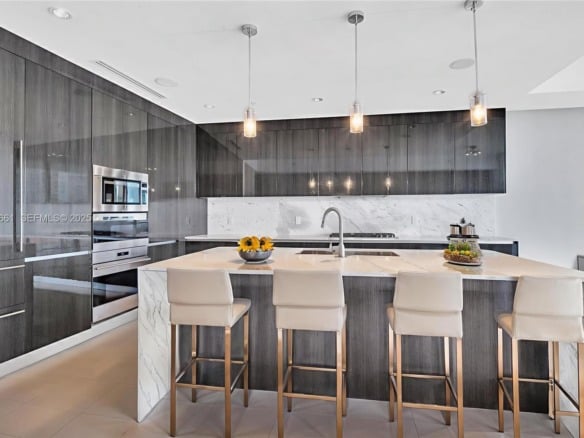 3300 NE 188 St. # 611, Aventura FL 33180 — #A11612661