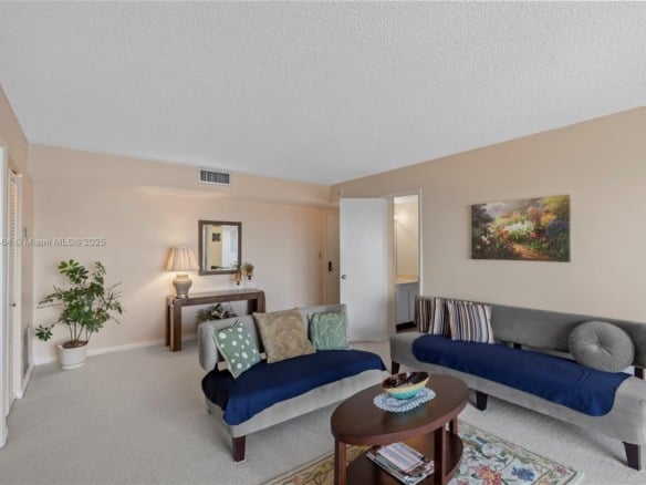 18181 NE 31st Ct # 2202, Aventura FL 33160 — #A11618464