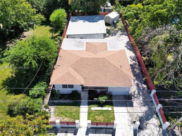 418 NW 47th St, Miami FL 33127 — #A11621180