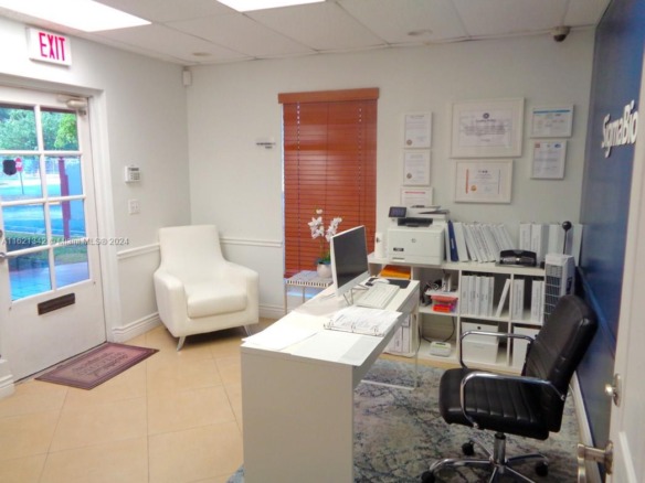 7737 N University Dr # 101, Tamarac FL 33321 — #A11621342