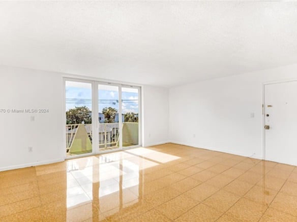 7133 Bay Dr # 401, Miami Beach FL 33141 — #A11625570