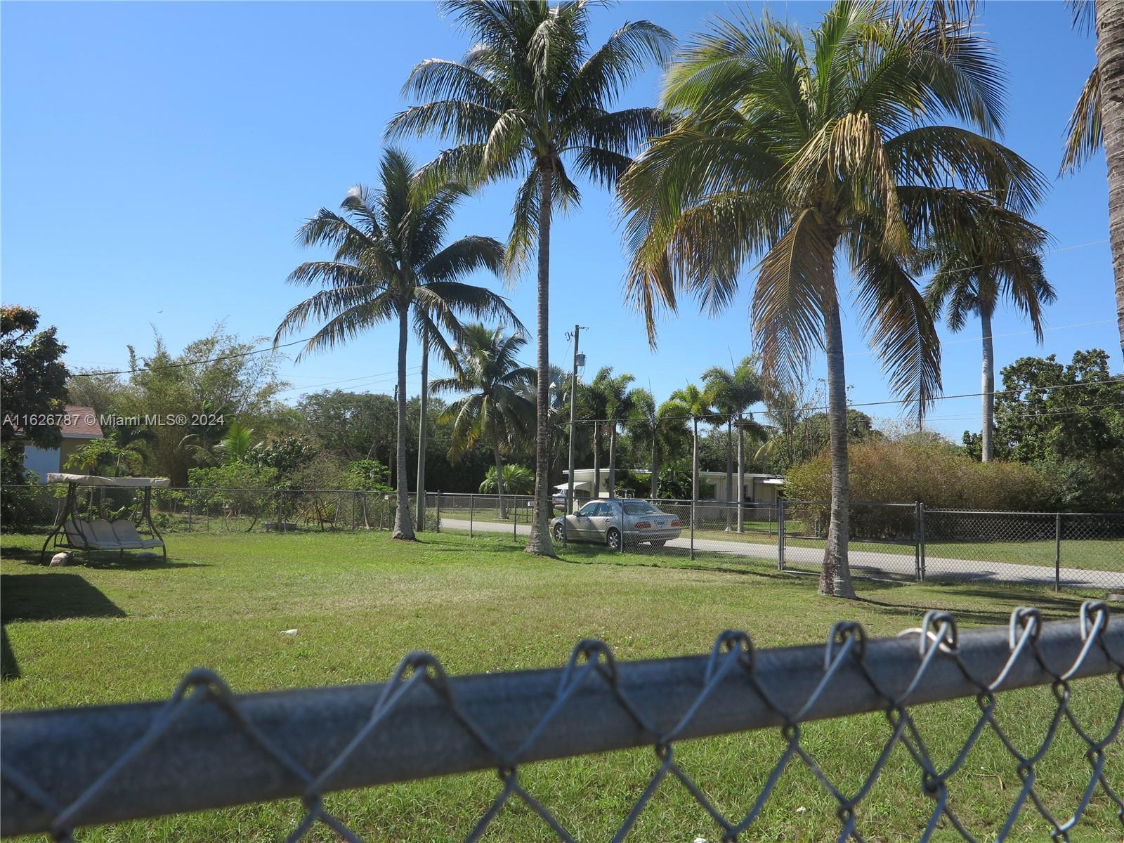 6dd28e9b-3271 24925 SW 134th Ct, Homestead FL 33032 — #A11626787