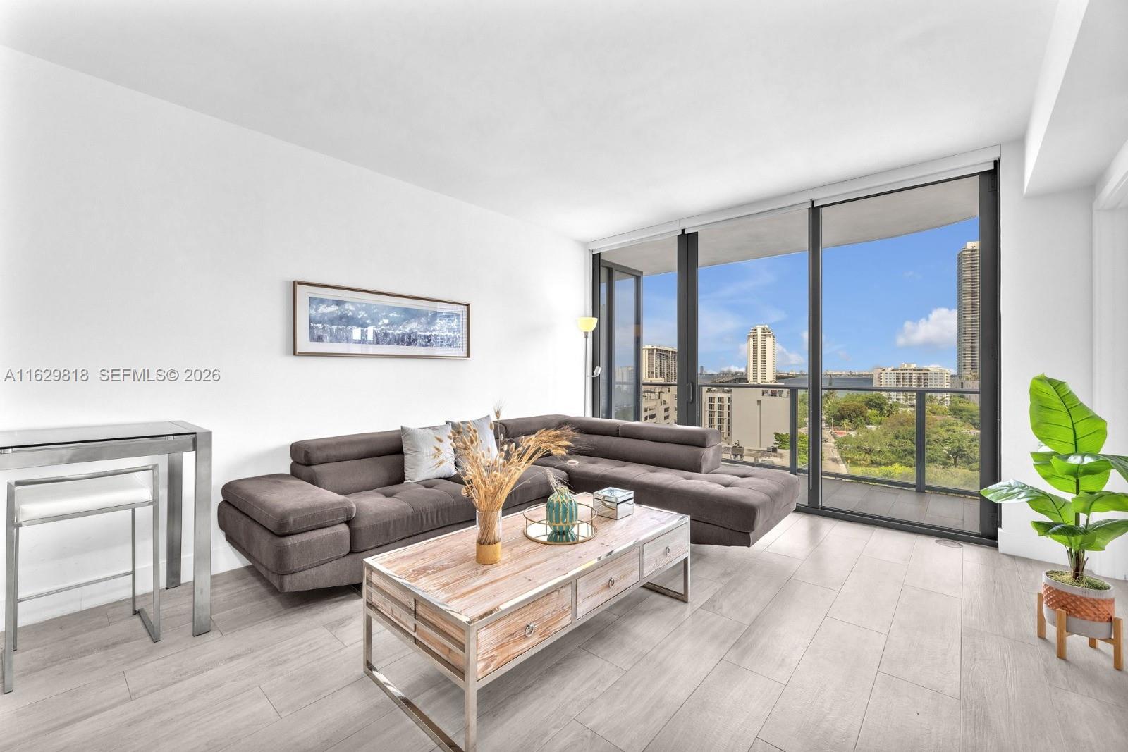 6dd28e9b-3286 121 NE 34th St # 905, Miami FL 33137 — #A11629818