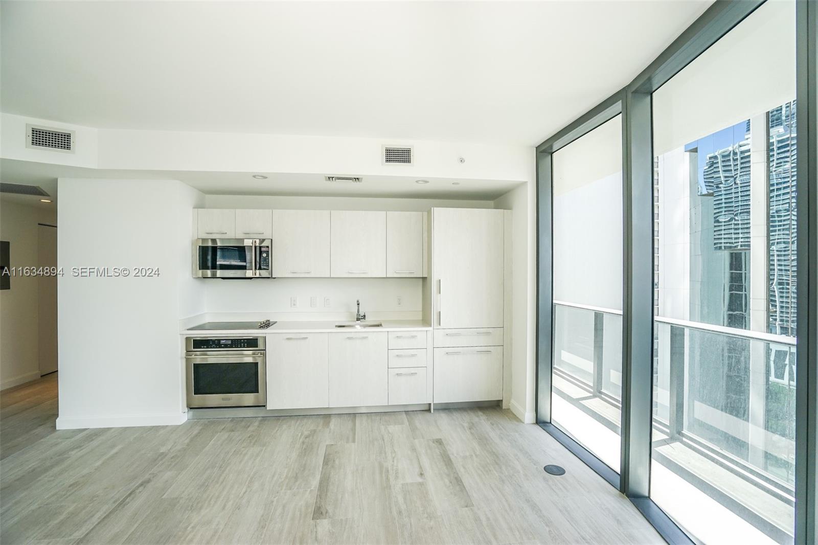 6dd28e9b-3304 55 SW 9th ST # 2108, Miami FL 33130 — #A11634894