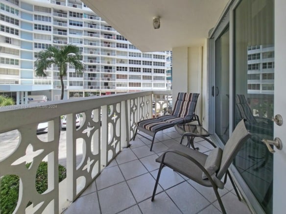 1825 S Ocean Dr # 206, Hallandale Beach FL 33009 — #A11636942