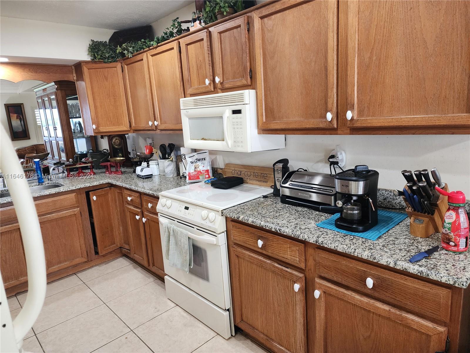 6dd28e9b-3350 393 SW 35th St # 393, Palm City FL 34990 — #A11646178