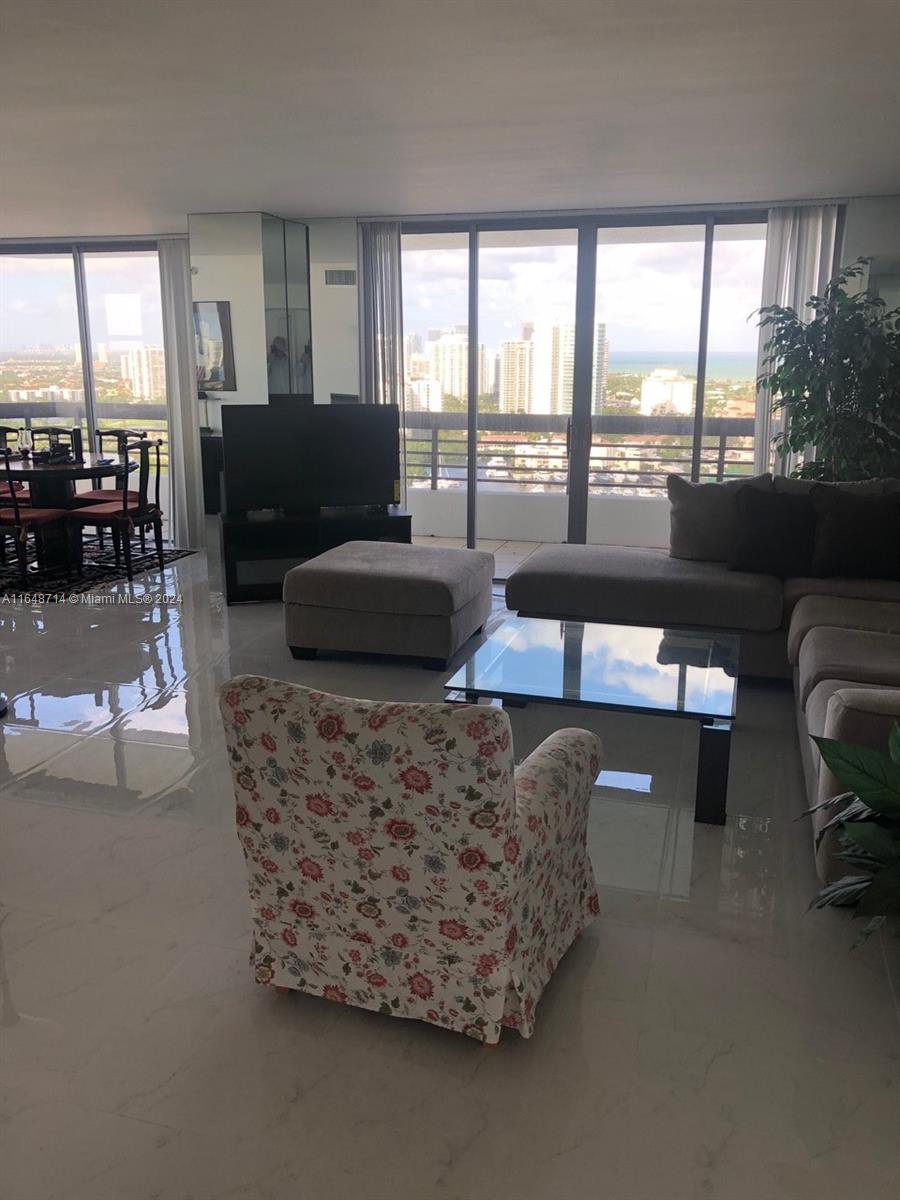 6dd28e9b-3364 3500 Mystic Pointe Dr # 3004, Aventura FL 33180 — #A11648714