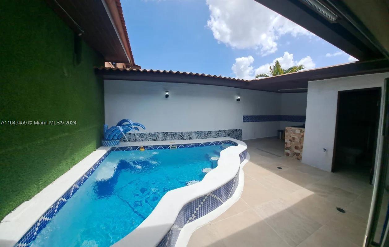 6dd28e9b-3370 56-D Versalles I – Panama City, PA Panama — #A11649459