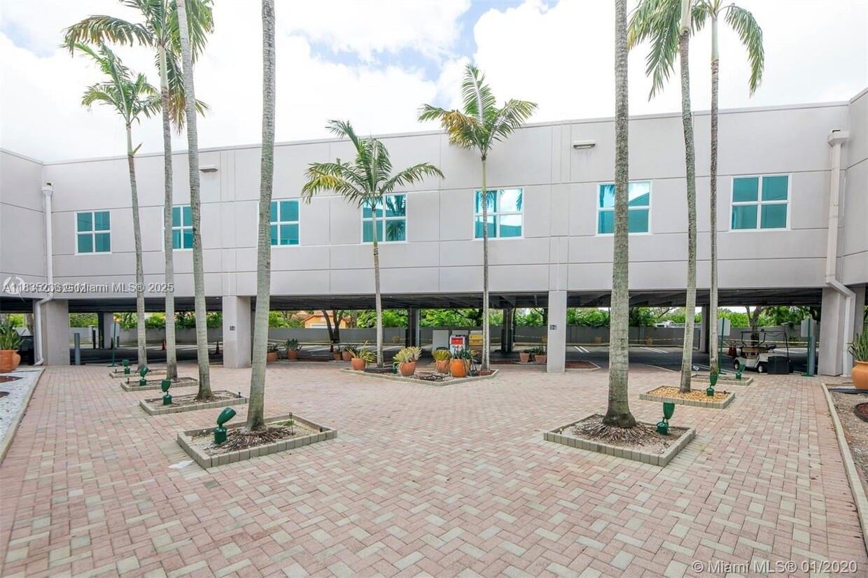 6dd28e9b-338 10305 NW 41st St # 101, Doral FL 33178 — #A11835236