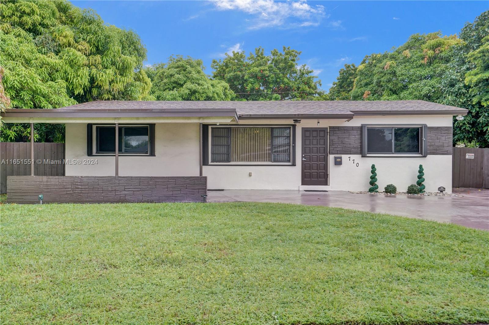 770 NW 175th Dr, Miami Gardens FL 33169 — #A11651551