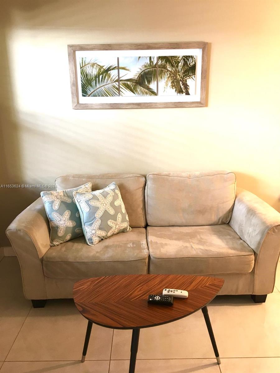 6dd28e9b-3391 1228 Pennsylvania Ave # 2, Miami Beach FL 33139 — #A11653624