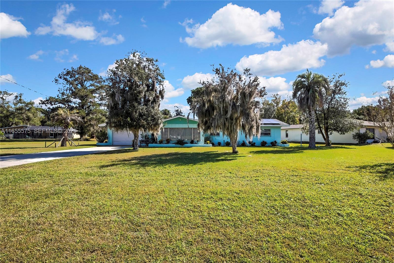 6dd28e9b-3402 685 Afterglow Cir, Other City – In The State Of Florida FL 34429 — #A11655575