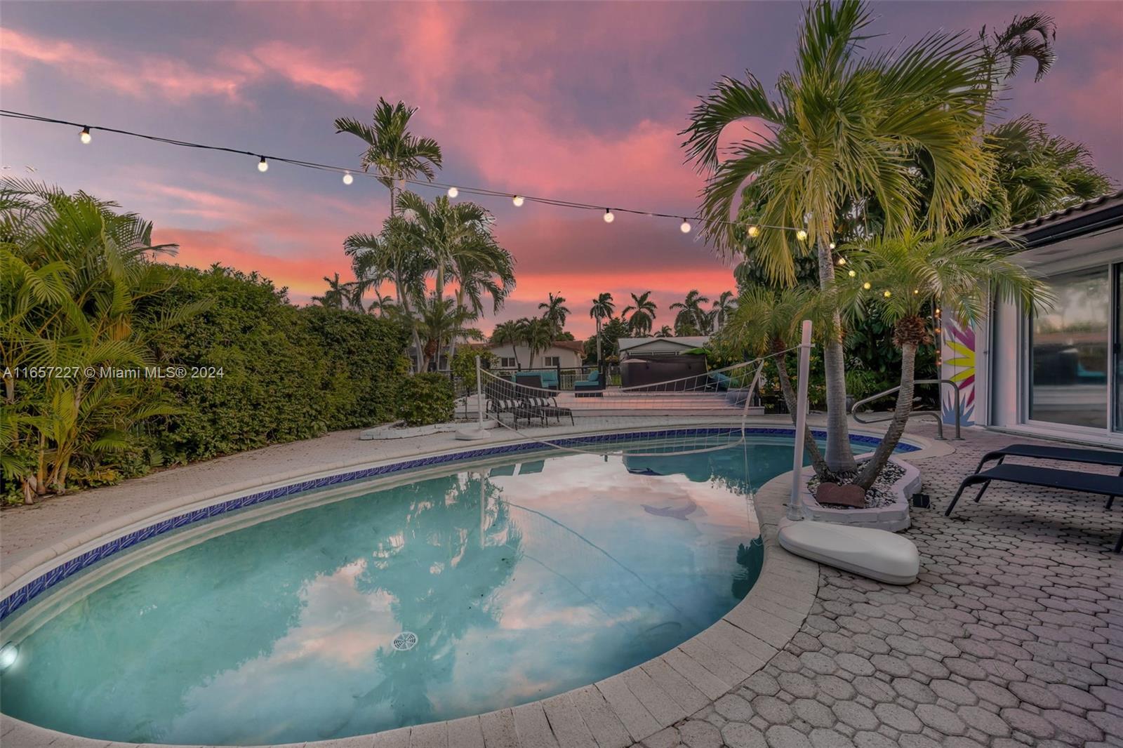 6dd28e9b-3411 5830 NE 14th Rd, Fort Lauderdale FL 33334 — #A11657227