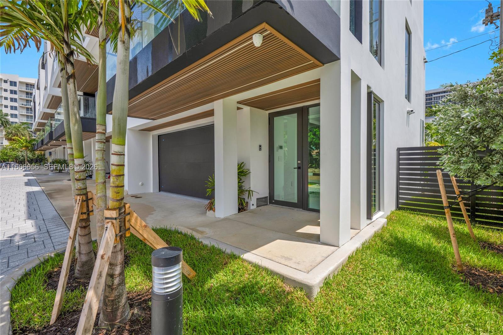O 3222 NE 7th St # 2, Pompano Beach FL 33062 — #A11666656