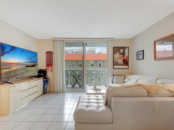 3113 S Ocean Dr # 402, Hallandale Beach FL 33009 — #A11669510