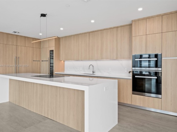 851 NE 1st Ave # 5412, Miami FL 33132 — #A11669844