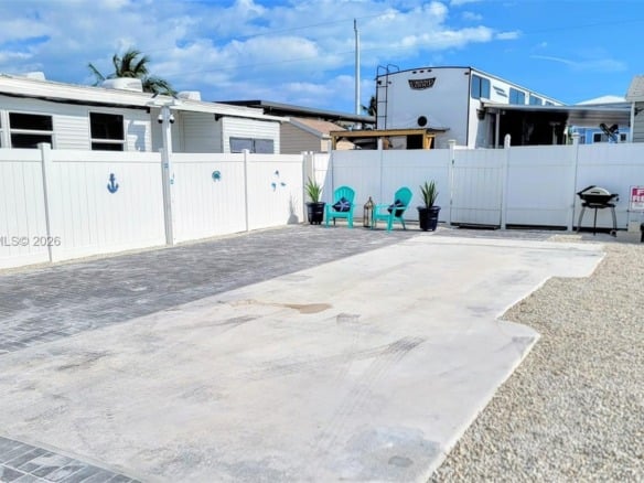 325 Calusa St 376, Key Largo FL 33037 — #A11671169